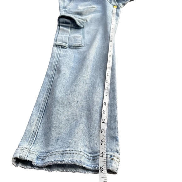 Vervet Flying Monkey Super High Rise Devin Cargo Dad Jeans Light Wash 26 T5926 - Picture 8 of 11